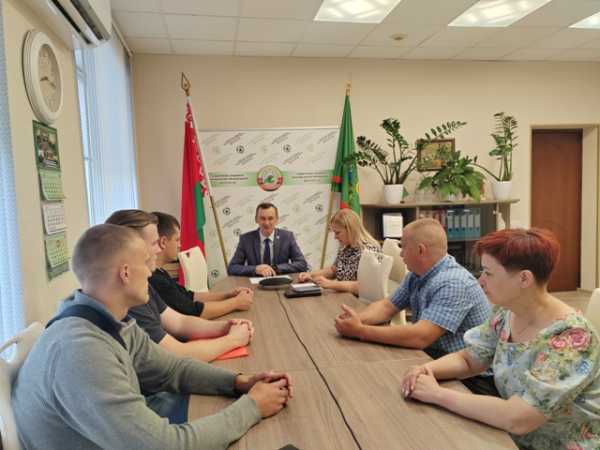 Трудоустройство молодых специалистов на контроле у профсоюза 