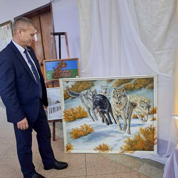 Юрий Шумский посетил Бобруйский колледж имени А.Е. Ларина