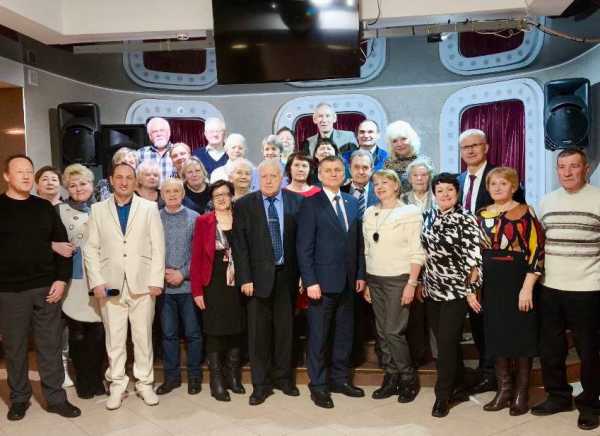 Юрий Шумский сегодня встретился с ветеранами профдвижения