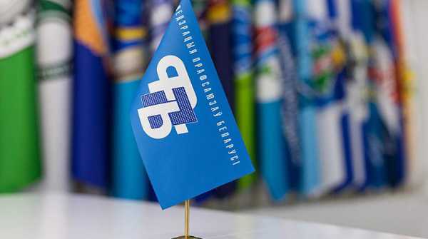 Для закрепления молодых специалистов на местах. Профсоюзы предлагают допмеры по развитию наставничества