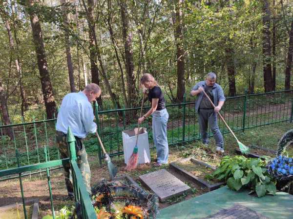 Эхо памяти: Профсоюз работников леса благоустроил захоронение героев в рамках проекта "35 добрых дел" 