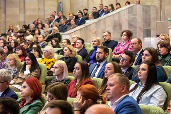 Искусство быть лидером. В национальном профцентре прошла лекция с участием Вадима Гигина