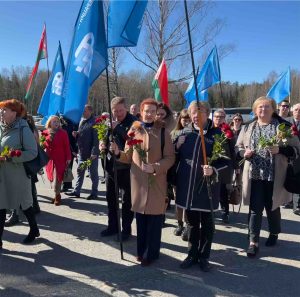 ПОМНИМ… ЧТИМ…