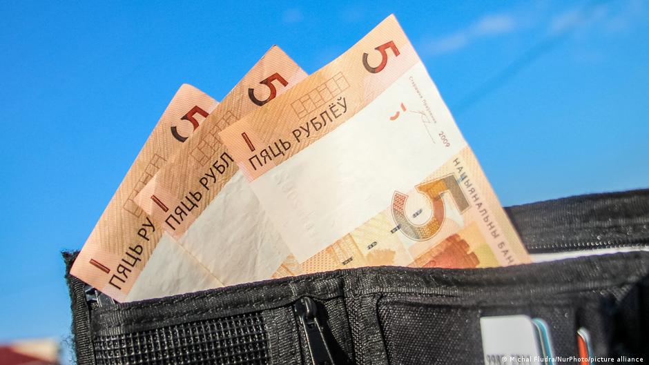 ПРОФСОЮЗ ПОМОГ РАБОТНИКАМ ВЕРНУТЬ НЕЗАКОННО УДЕРЖАННЫЕ ДЕНЬГИ